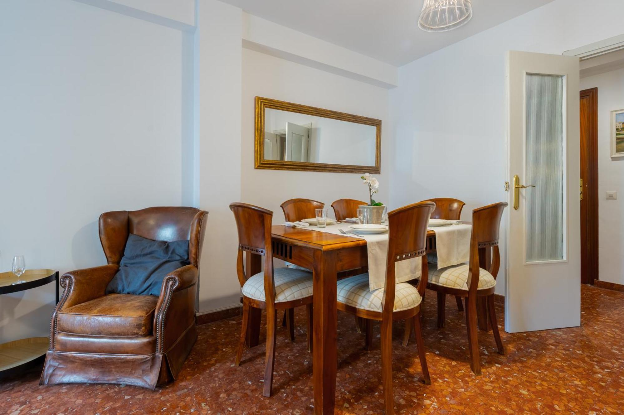 Mara Arenal Sevilla Экстерьер фото