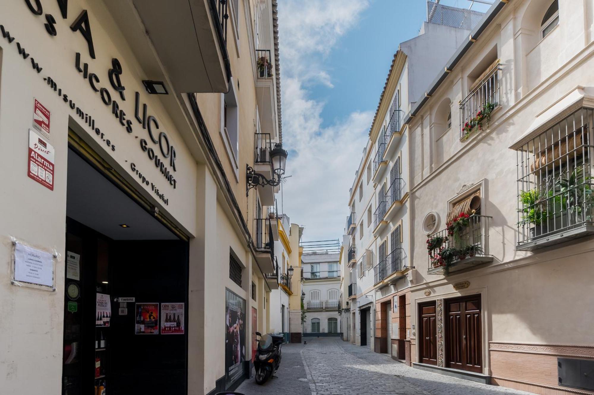 Mara Arenal Sevilla Экстерьер фото